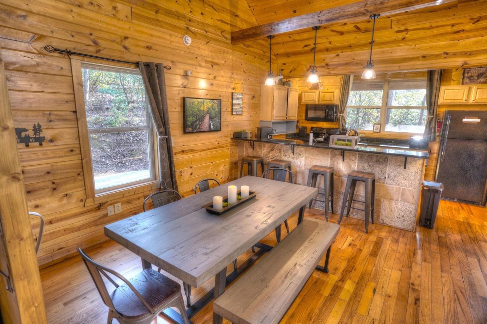 Luxury Cabin Sleeps 8 With Creekside Fire Pit Near Helen Ga Cleveland Exterior photo